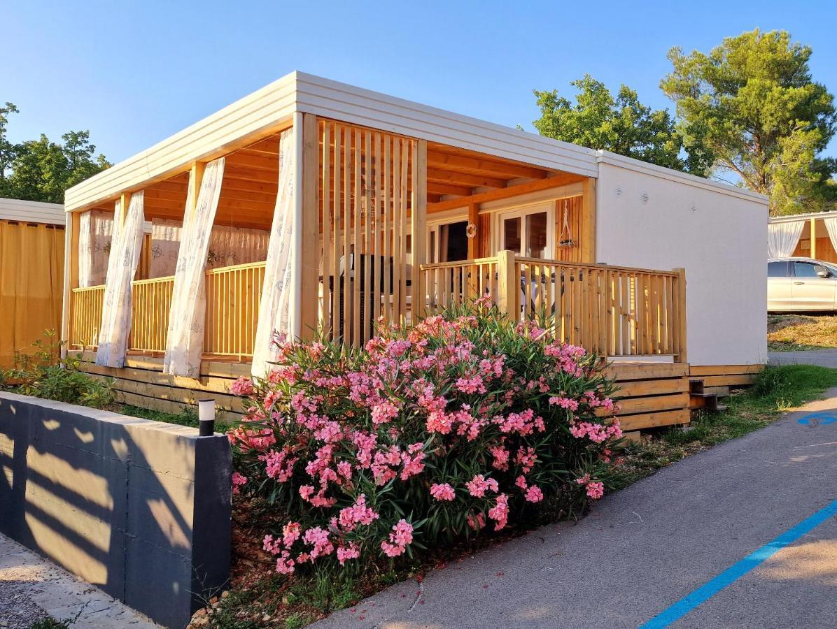 Privilege Resorts Exclusive Camping Villas سيلتسي المظهر الخارجي الصورة